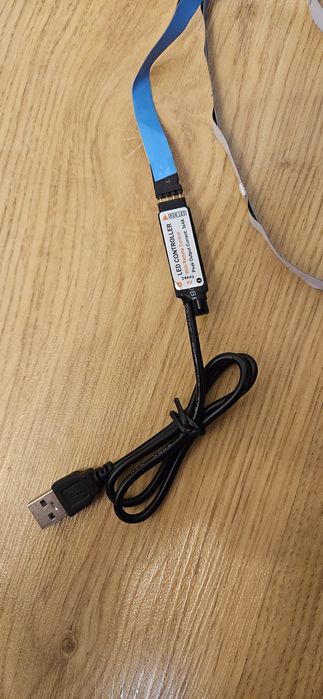 Taśma LED RGB 5 metrów USB pilot