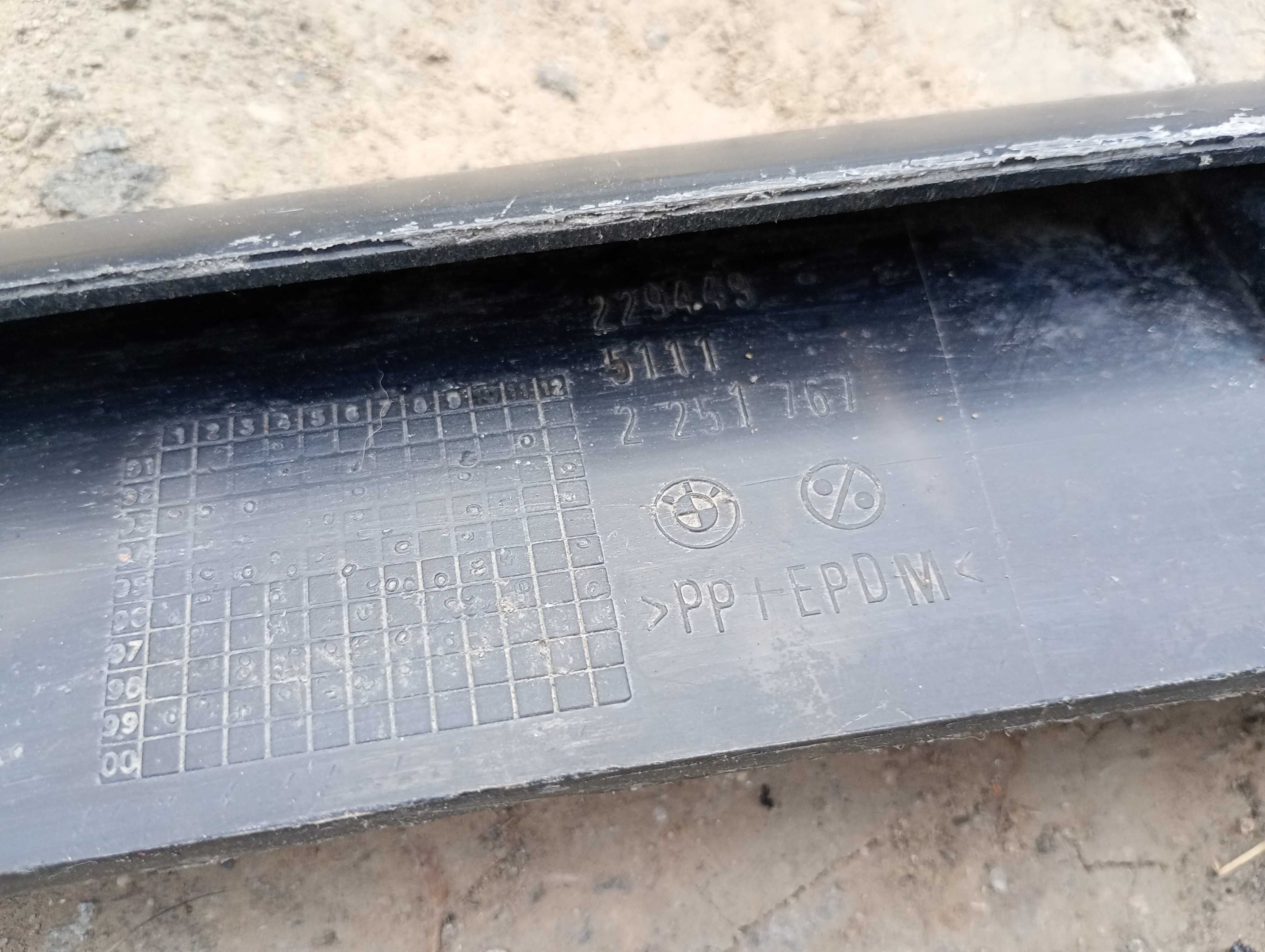ORYGINALNA dokładka dolna zderzaka M Pakiet M3 hokej splitter BMW E36