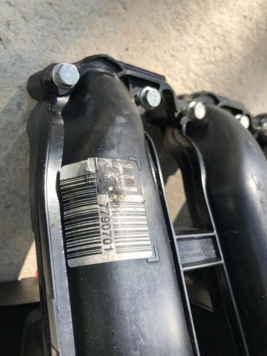 Colector admissão Bmw E60 E90 E63 X5 X6 3.0D