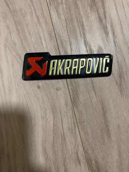 прямоток akrapovic