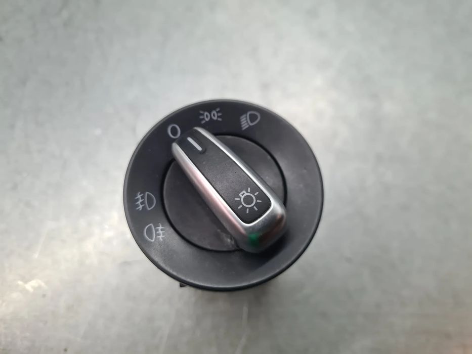 Botão / interruptor de luzes VOLKSWAGEN Polo (6R, 6C)