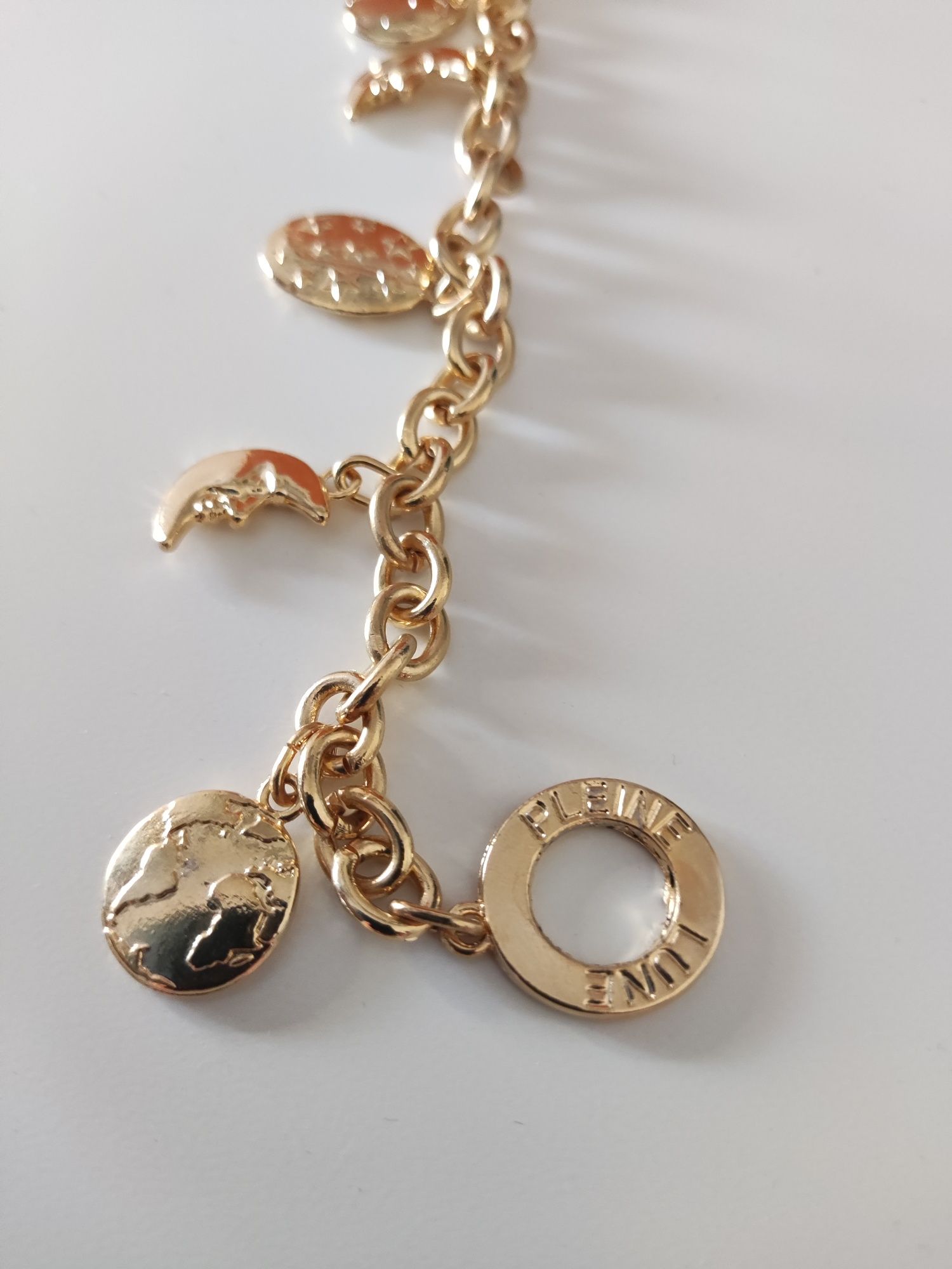 Pulseira de Karl Lagerfeld