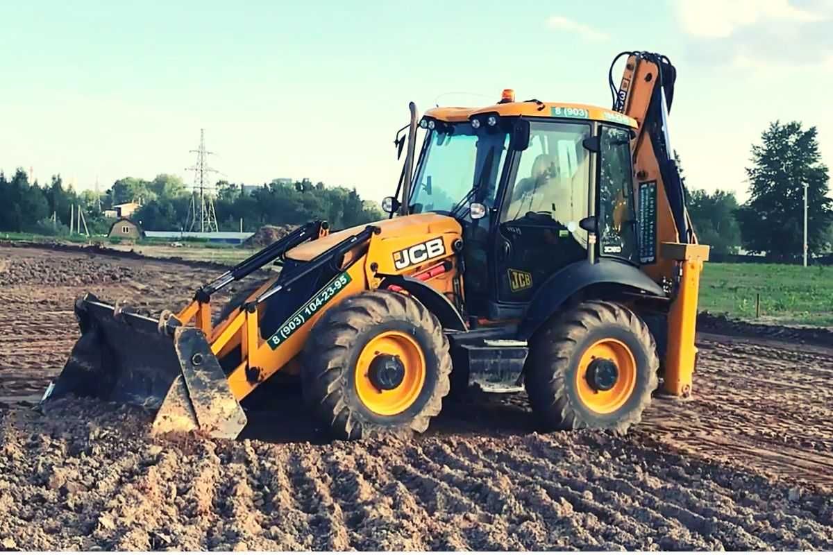 Оренда екскаватора , оренда JCB , оренда трактора, послуги екскаватора