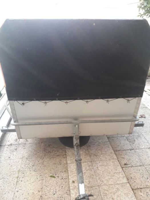 Atrelado de carga Toniauto