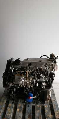 Motor Volvo V 40 1.9 DI Ref: D4192T2 / 2002