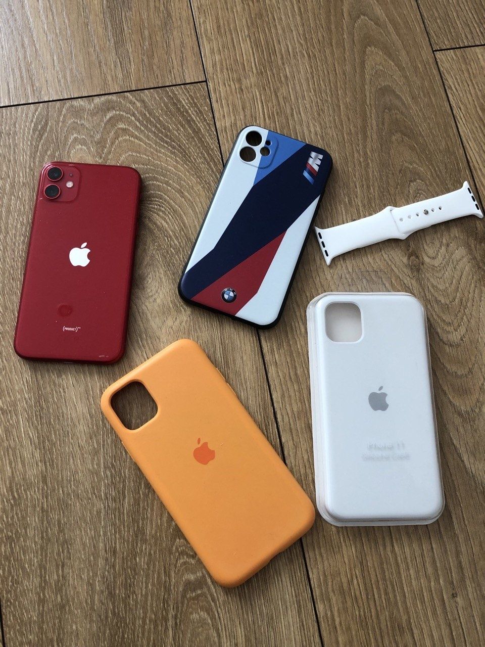 iPhone 11 RED 128g