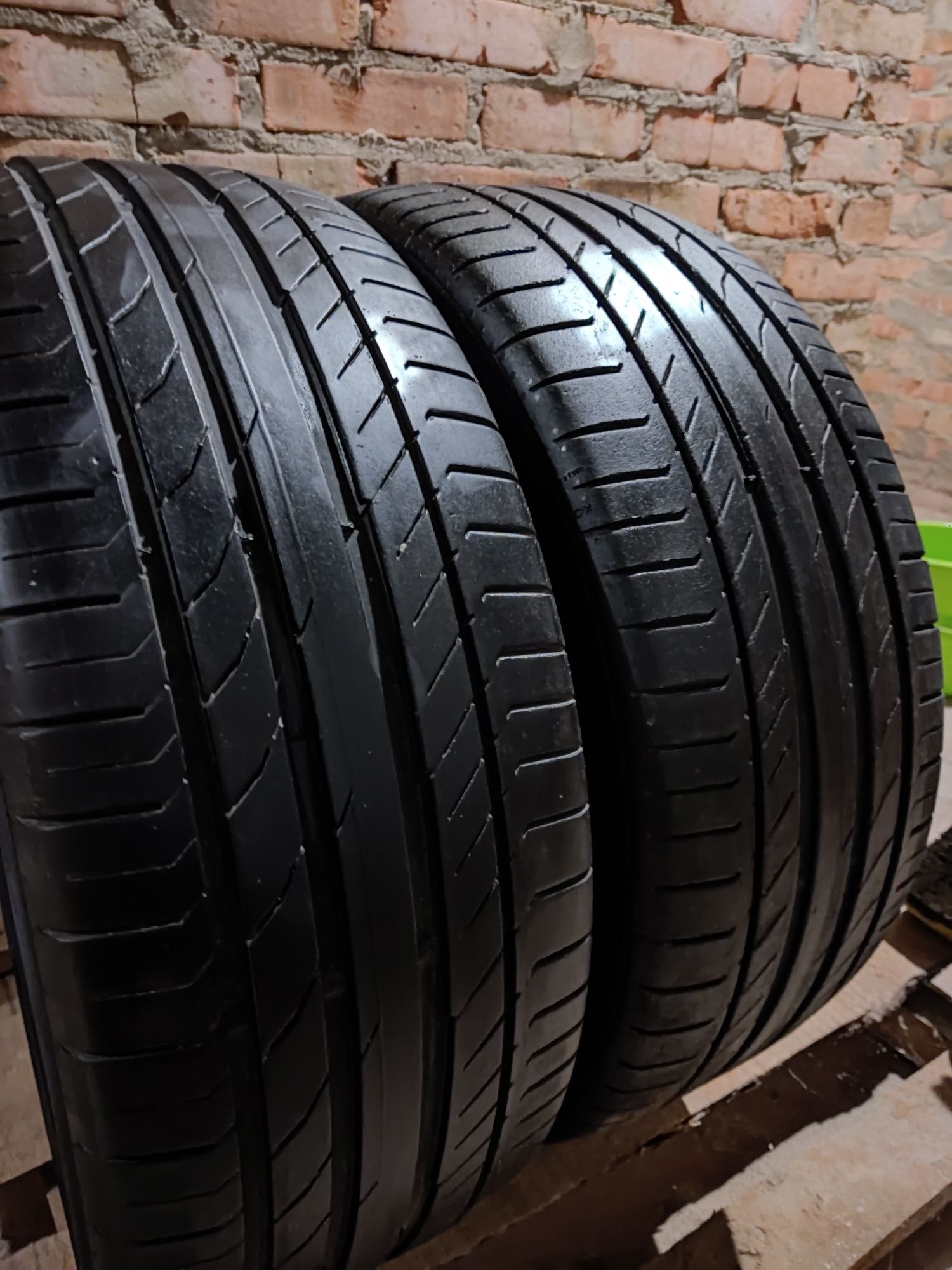 Літні шини 245/45 R19 Continental contisport contact 5