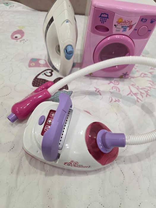 Игрушка  пылесос утюг стиральная машина