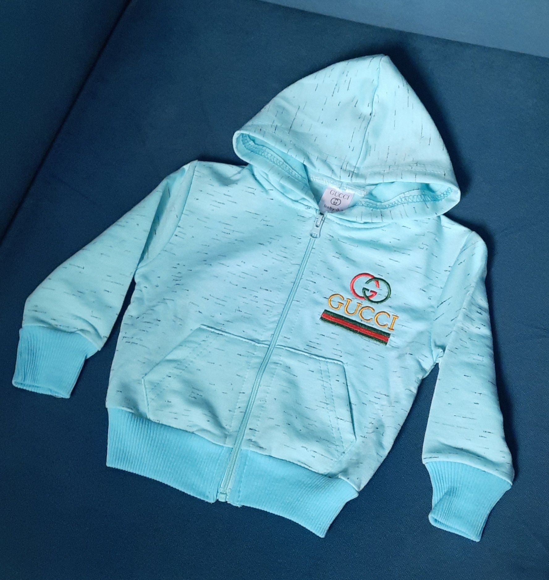 GUCCI Bluza dla noworodka rozpinana z kapturem  r. 0 - 3 mce