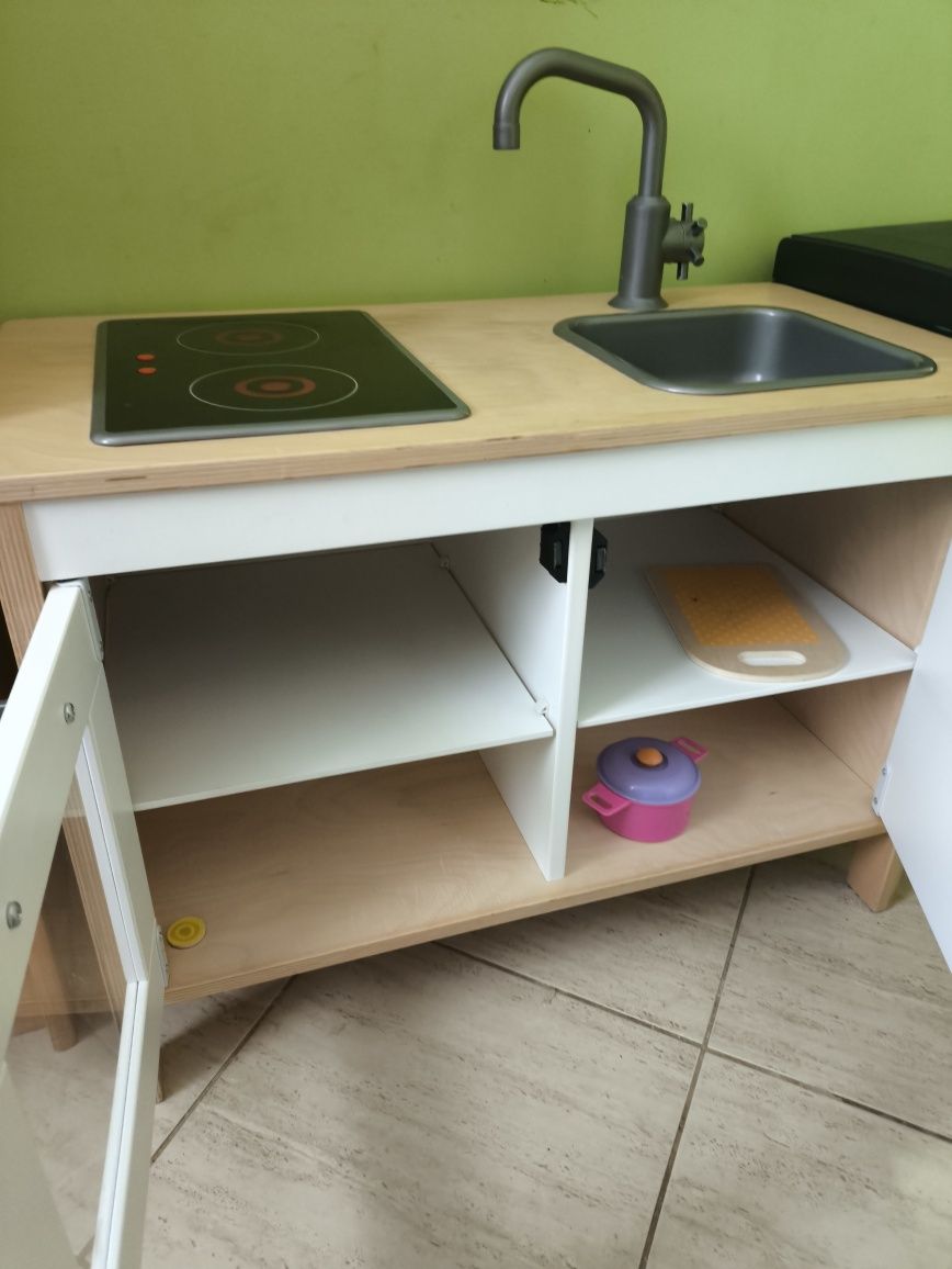 Drewniana kuchnia kuchenka dla dzieci