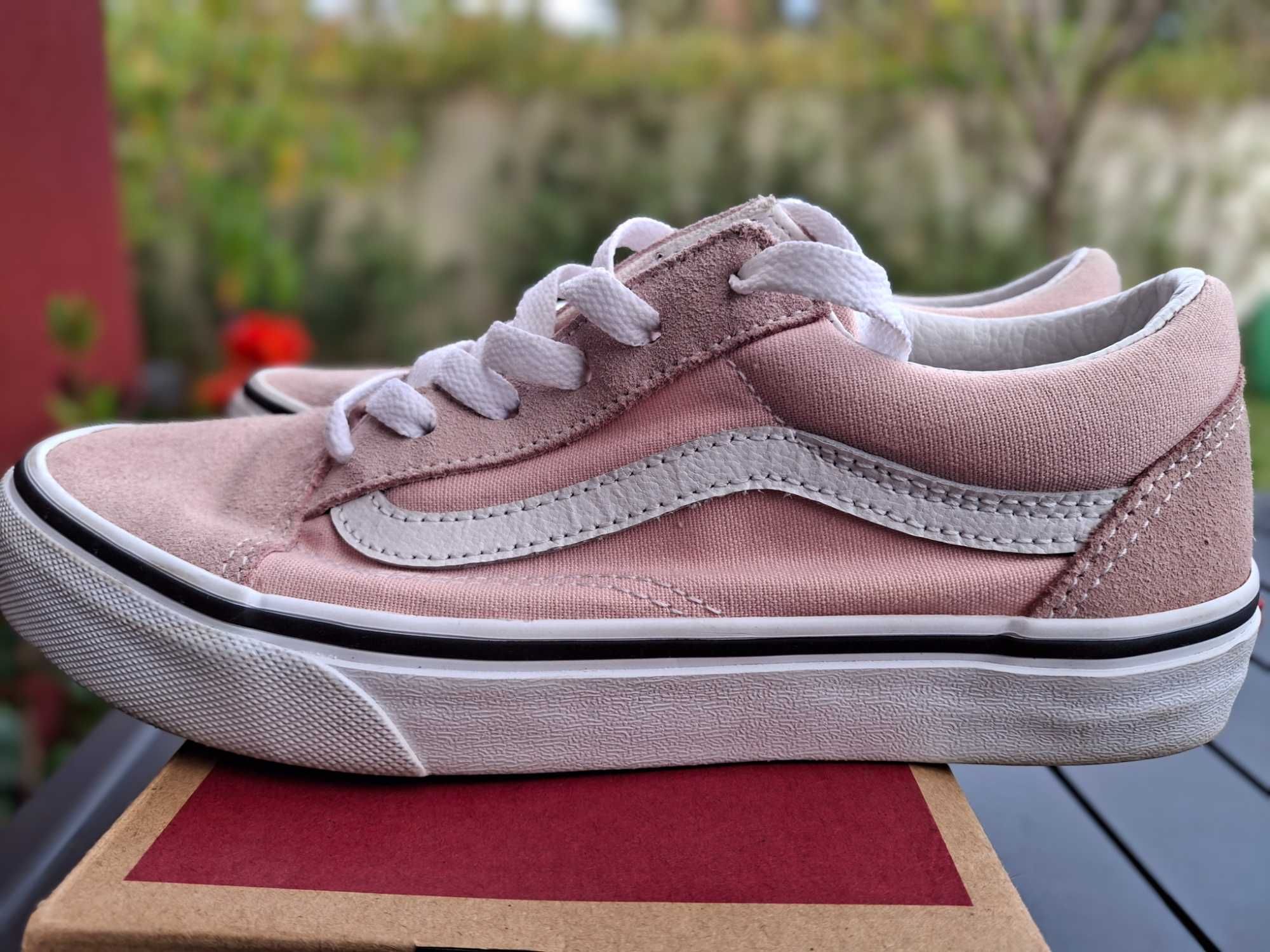 Sapatilhas Vans rosa