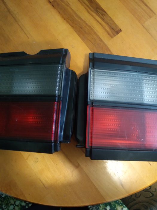 Задні ліхтарі Фольксваген Пассат В3