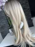 Peruka blond włosy jak naturalne kasne refleksy na codzień