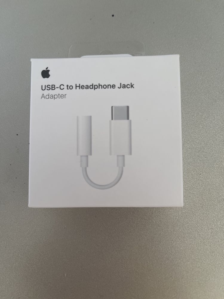 Оригінальний Перехідник Usb-C to Headphone 3.5 Jack. IOS/Apple