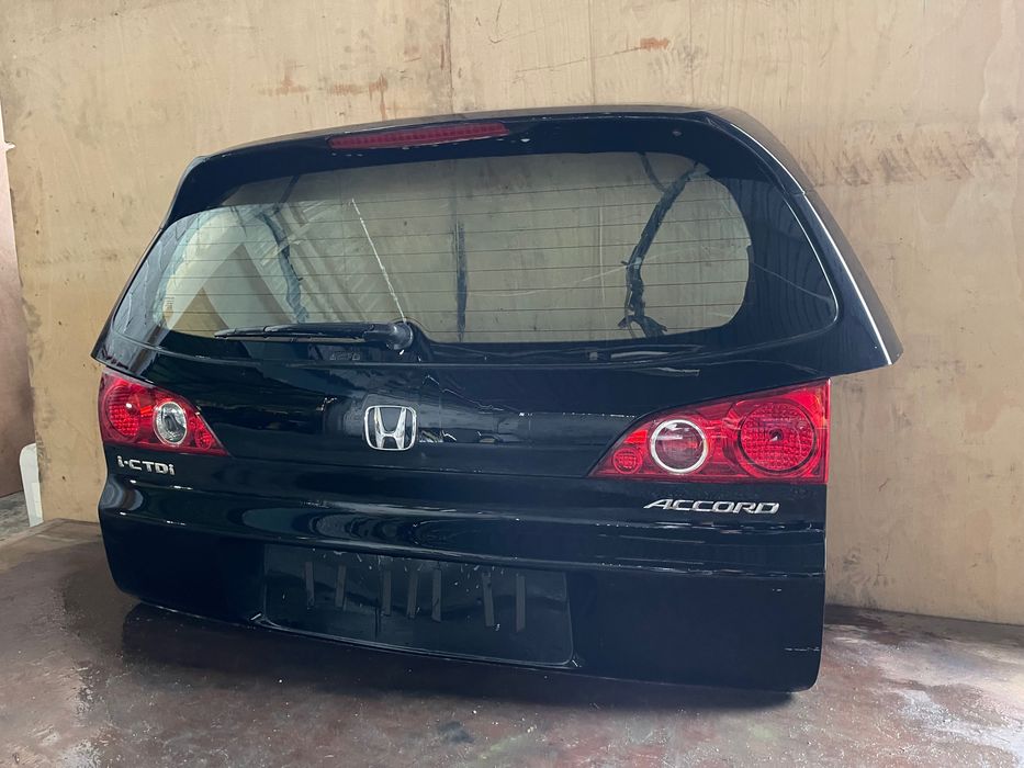 TAMPA DA MALA HONDA ACOORD 7 GERAÇAO ANO 2003 A 2008