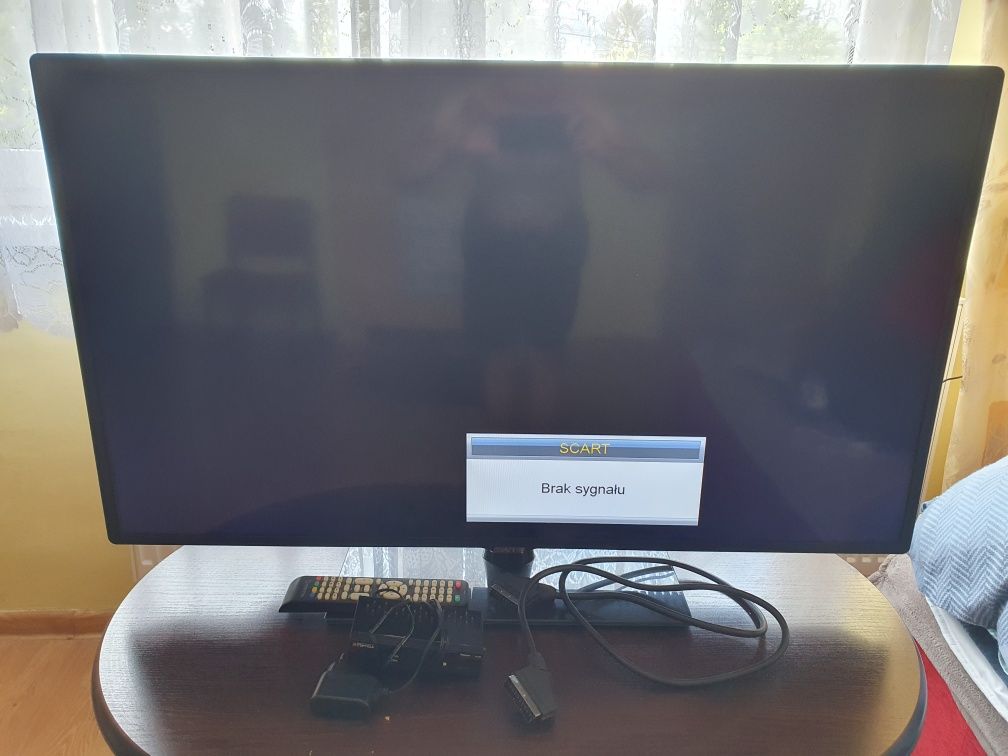 Telewizor Manta + dekoder dvb-t2