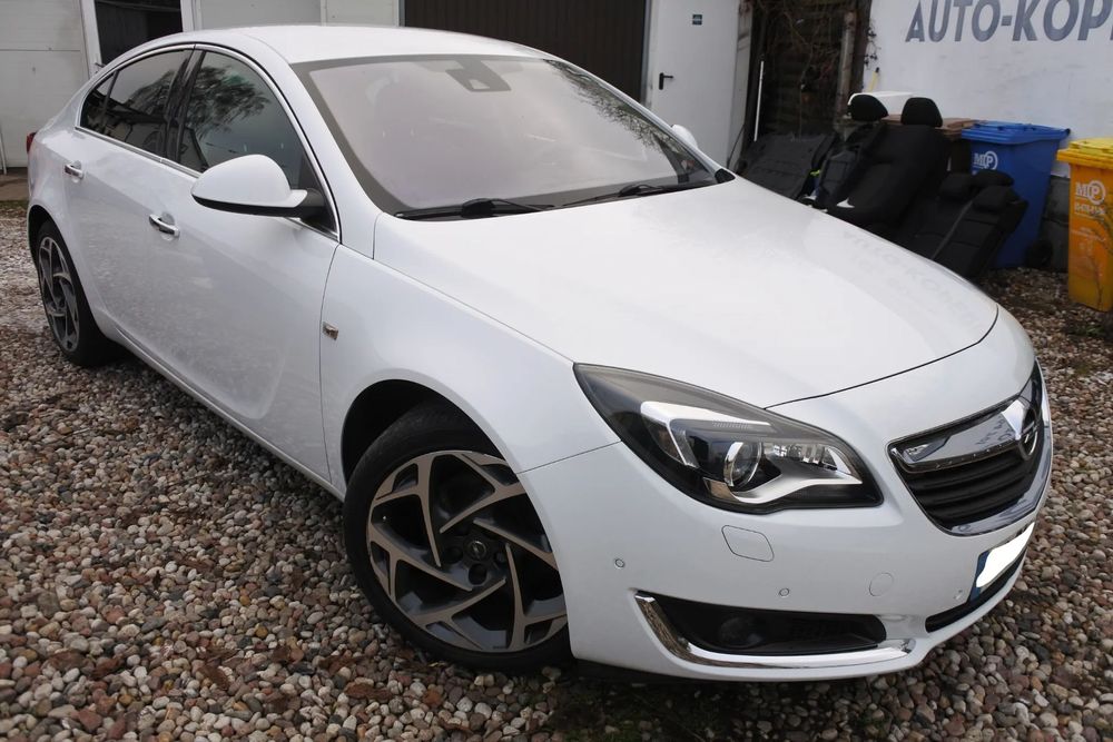 Opel Insignia 2.0D 170KM*LIFT*Xenon*Skóry*Navi*Kamera*KeyLetysGO*Grz.Fotele*FULL OPC