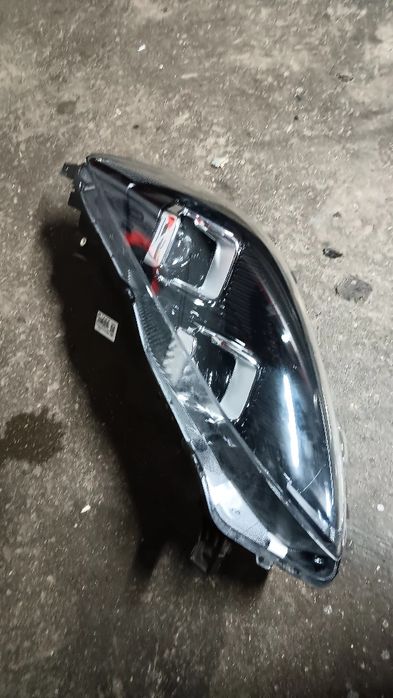 Farol ft esq ford kuga leds