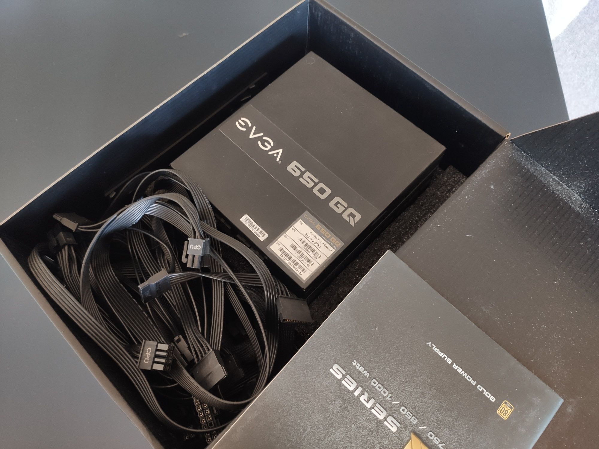 PSU fonte de alimentação EVGA GQ 650w 80PLUS GOLD