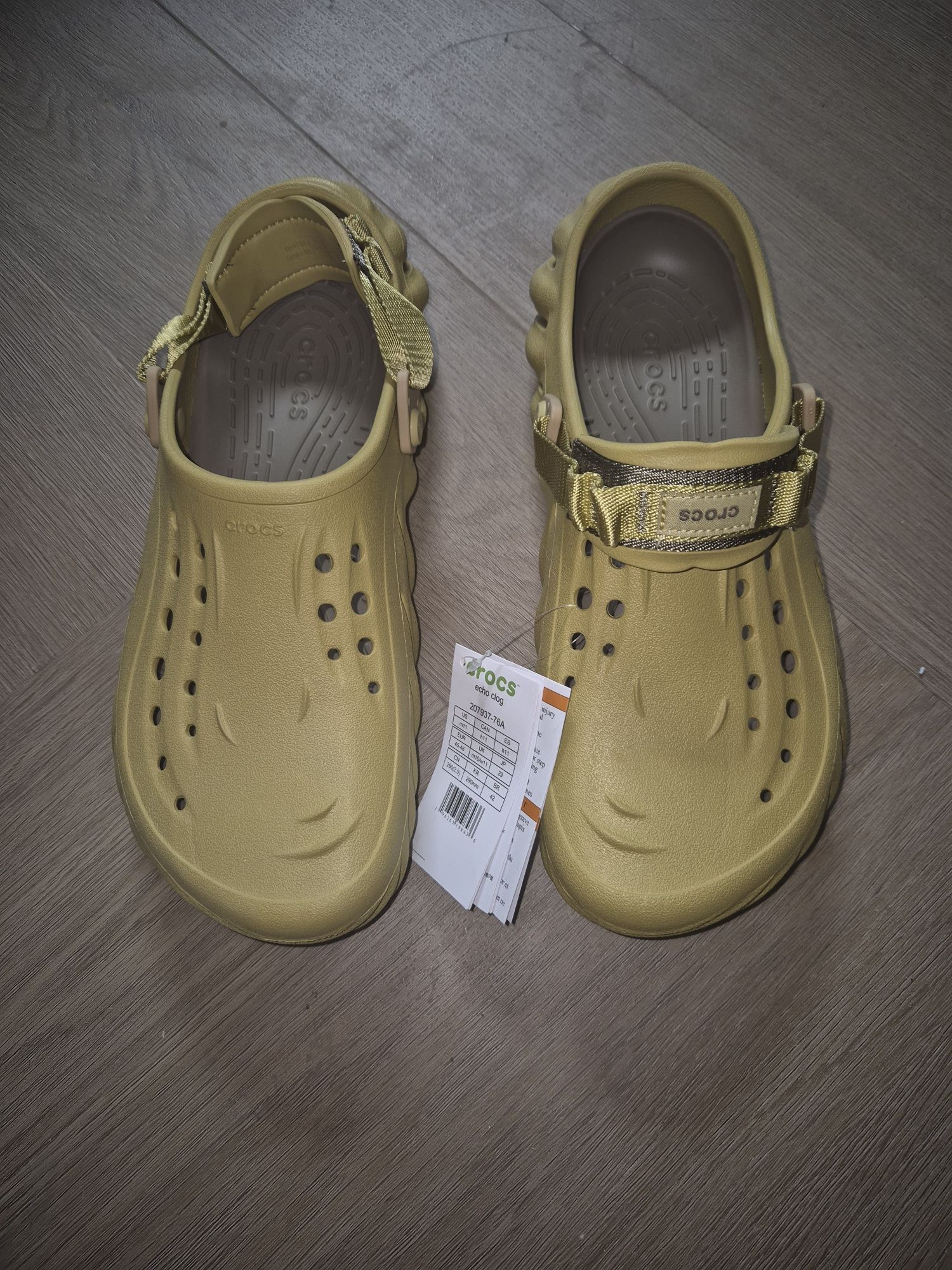 Crocs echo clog M11