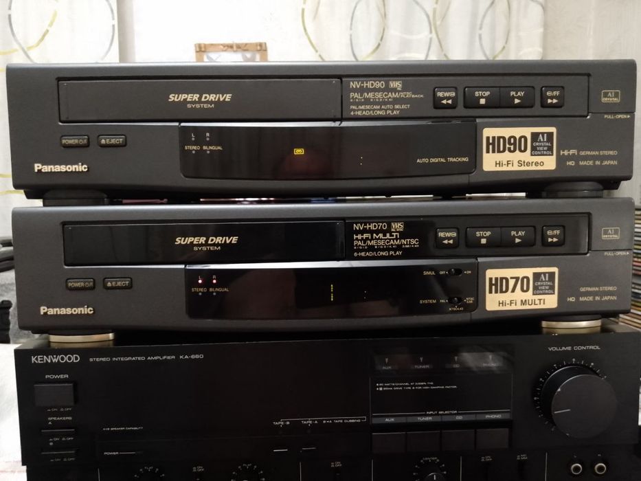 Видеомагнитофон Panasonic