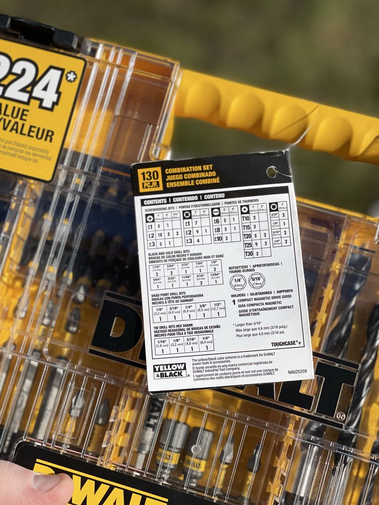 DeWALT MAXFIT Набір Біти Свердла 130Шт. +Великий Кейс TSTAK USA