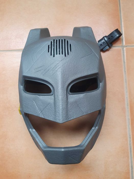 Máscara Batman Eletrónica