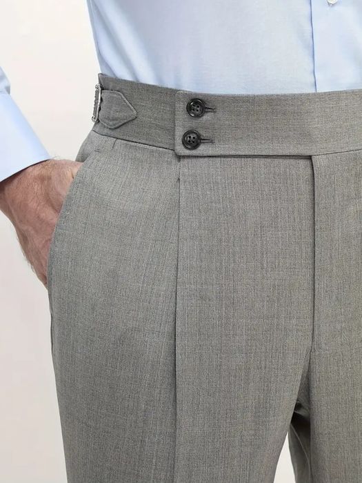 Spodnie męskie typu Chino Italian Style z zaszewkami w kant | M