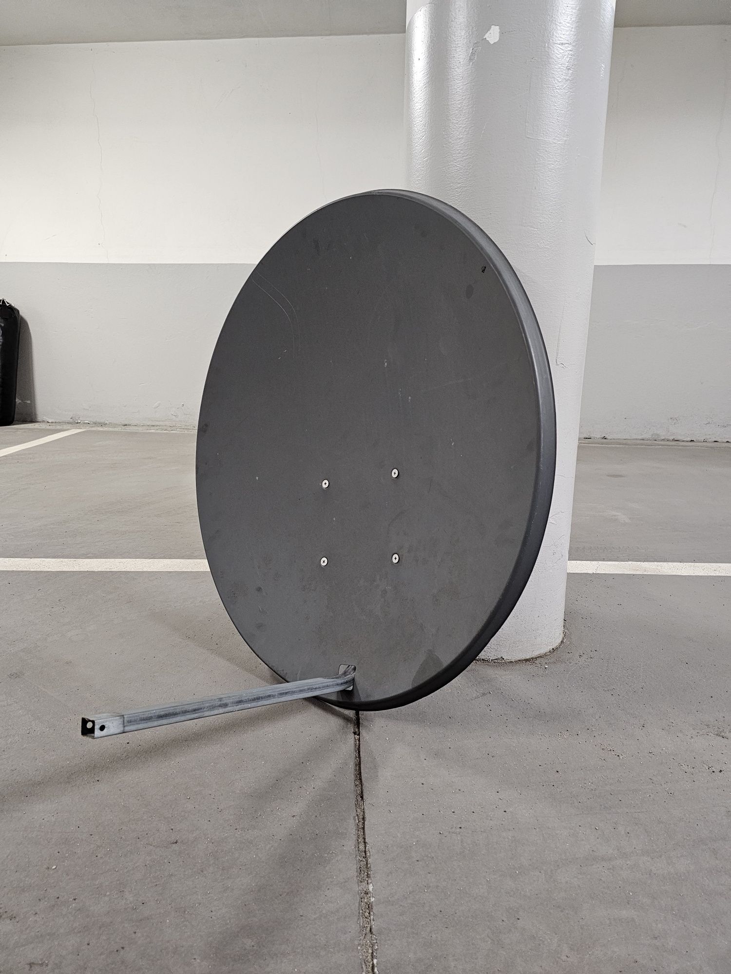Antena satelitarna 80cm - czasza, bez konwertera