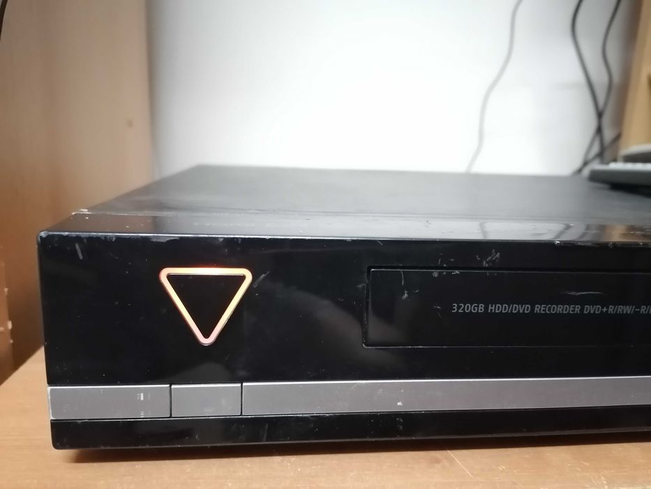 Nagrywarka Medion MD 81888 HDMI pilot 320GB