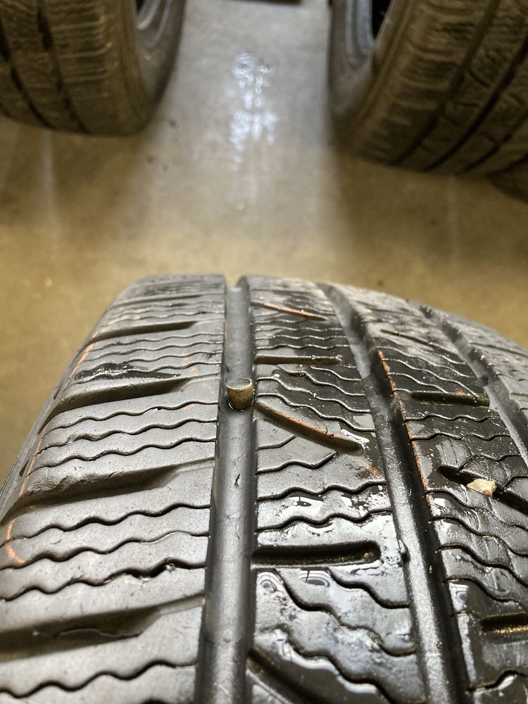 215/65 R16C Pirelli Carrier