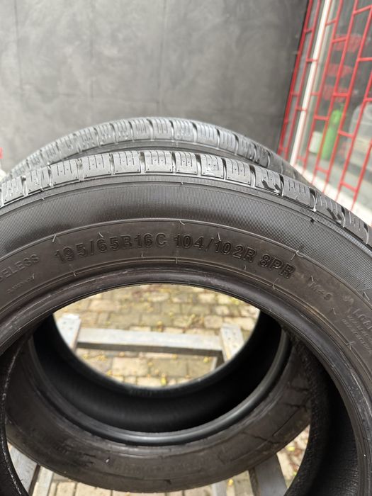 195 65 16С Roadmach Snowrover 989 пара зима