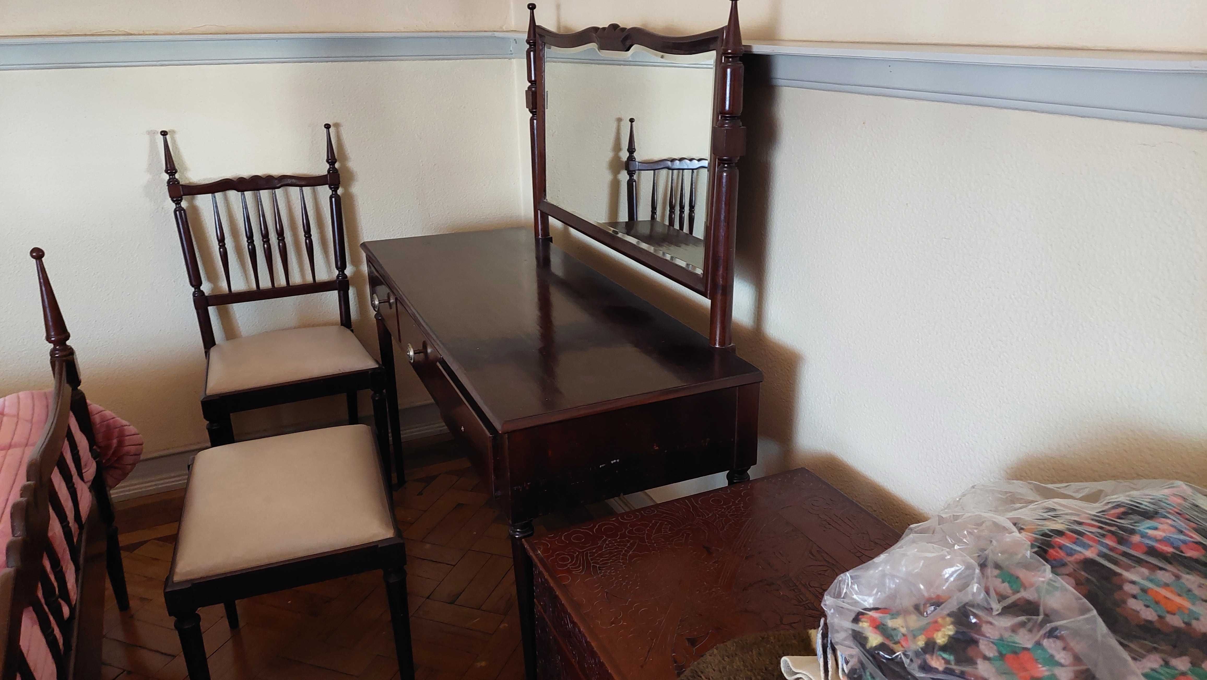 Mobília de quarto casal