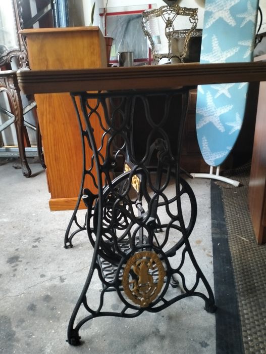 Pè máquina de costura