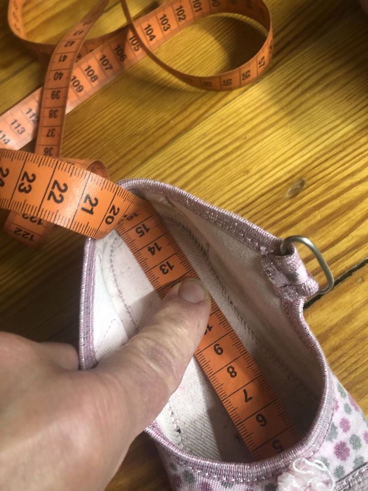 Kapcie Viggami rozm. 25
