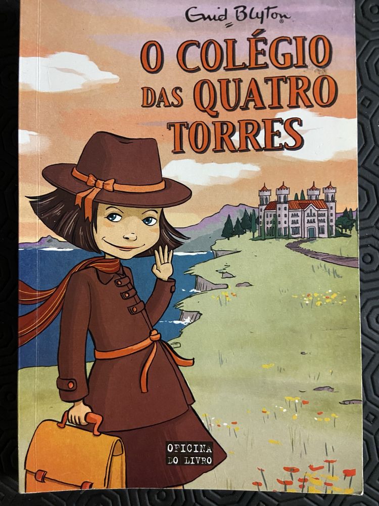 O Colégio das Quatro Torres
