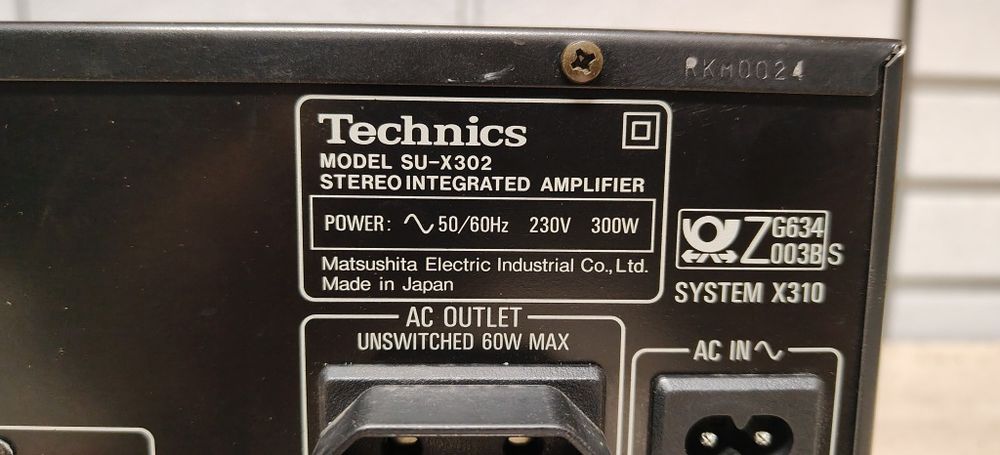 Wzmacniacz TECHNICS SU-X302 Class A.
