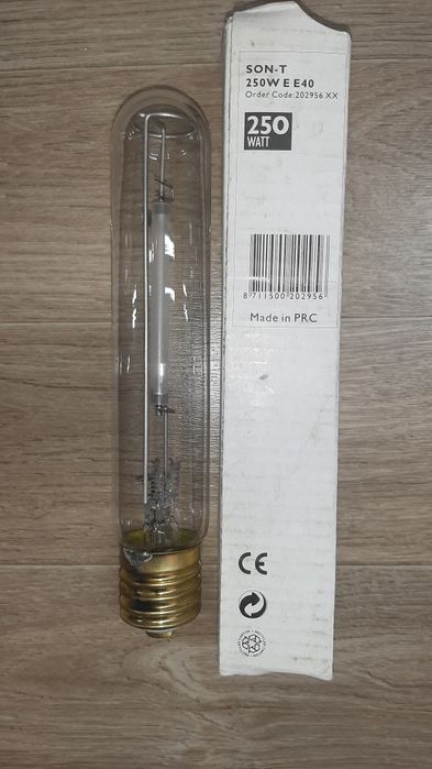 Лампа металогалоген Philips Son-t 250w