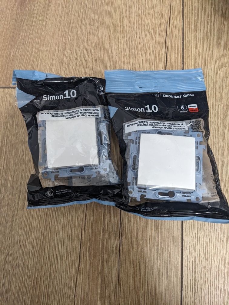 Przycisk świetny pojedynczy Kontakt Simon CP1.01/11 (2 sztuki)