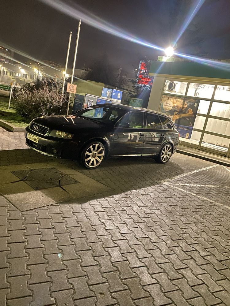 Audi a4b6 avant s-line