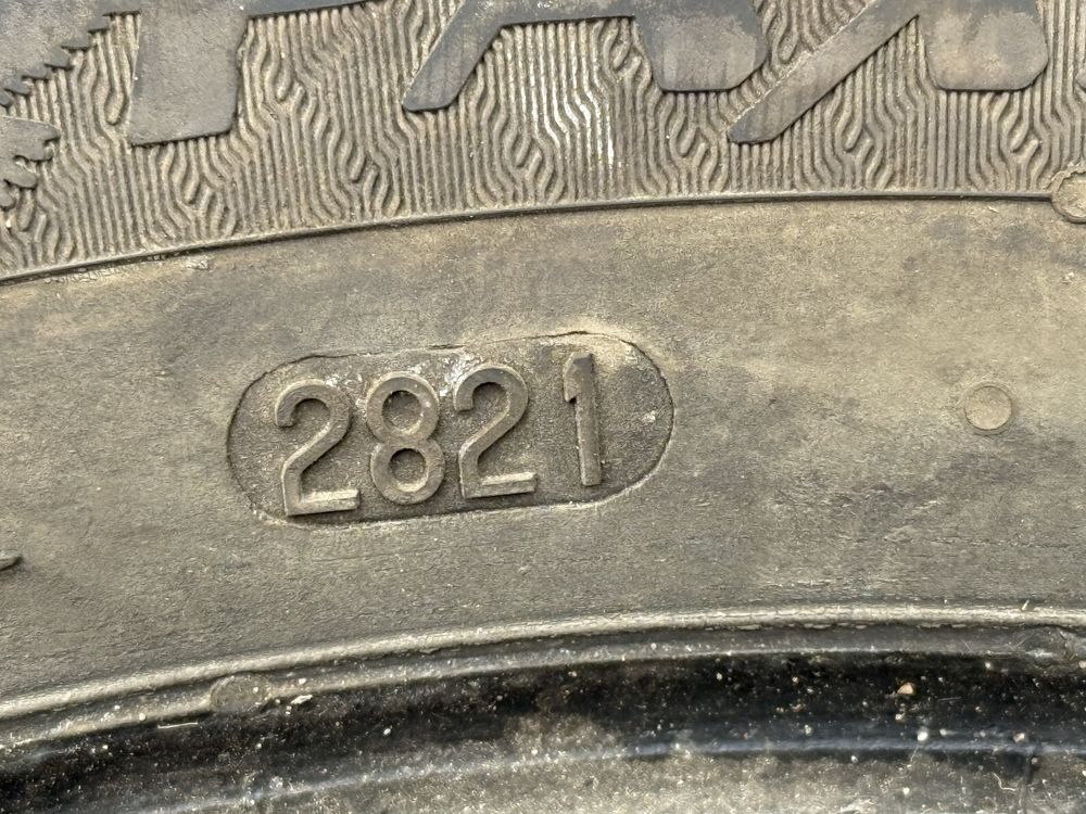 Pojedyncza Opona Zimowa 205/55/16 Paxaro Winter