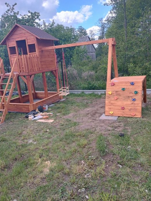 Ozdoby ogrodowe z drewna