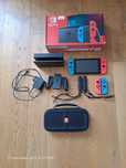 Nintendo Switch + SD 256GB + Joy-Cony + etui