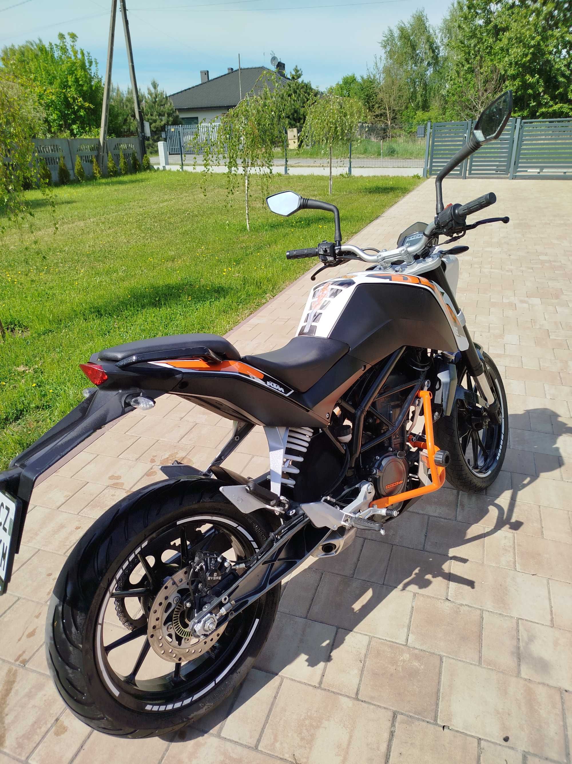 KTM Duke 125 abs niski przebieg