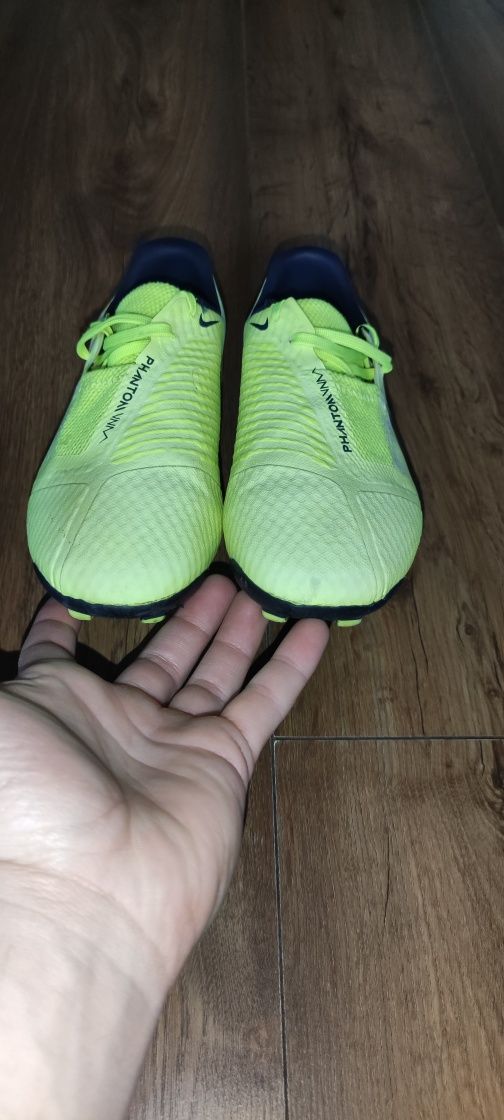 Używane korki Nike Phatom Venom Academy FG roz. 40.5