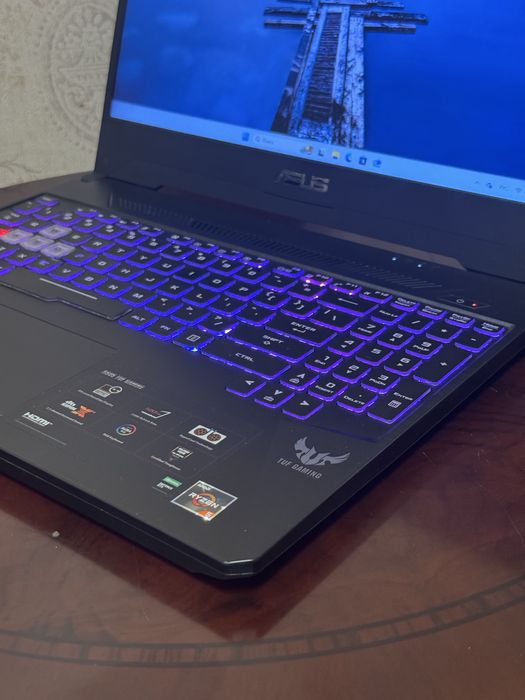 Игровой ноутбук IPS Asus TUF R5 GTX 1650 SSD