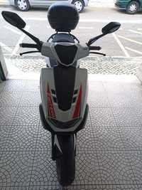 Vendo moto Keeway