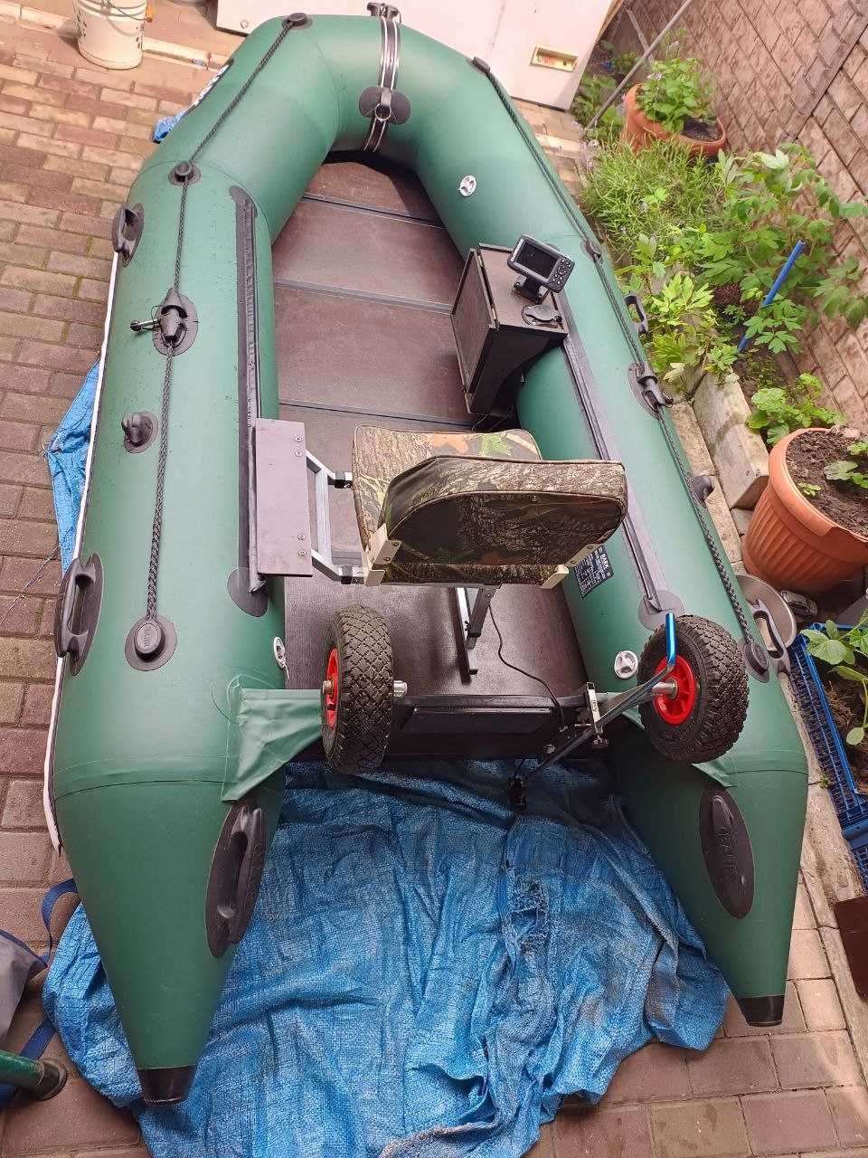 Ехолот Lowrance Hook2-4x Bullet + кріплення трансдюсера + столик