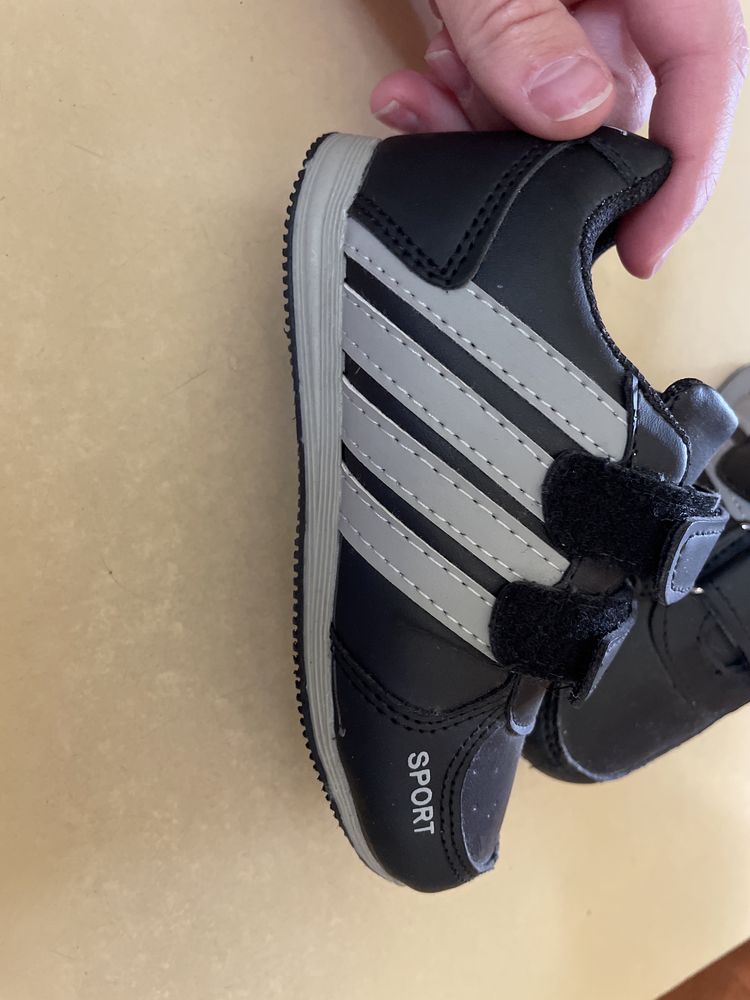 Adidasy / na rzepy /16,5cm