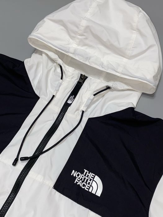 Вітровка Куртка The north face оригінал